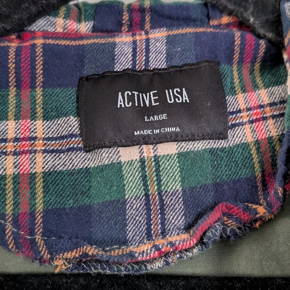 Active One Utility Jacket - Picture 4 of 6